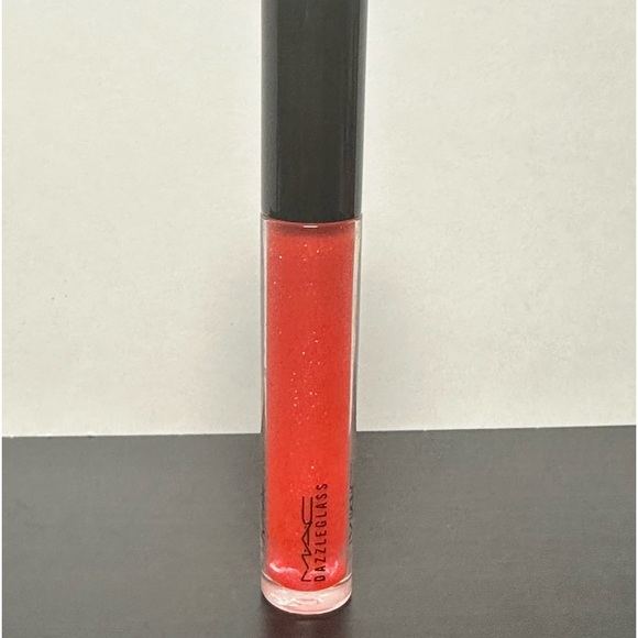 MAC DAZZLEGLASS Rue D’ Rouge Discontinued! - Picture 1 of 3